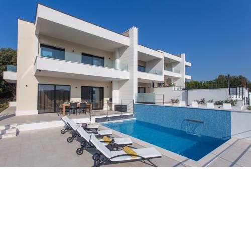 Villa Vinisce View