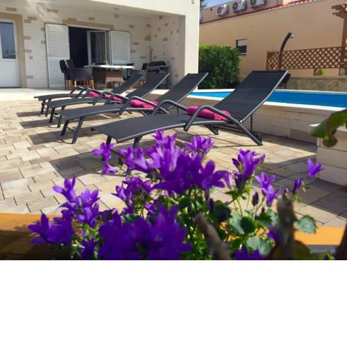 Villa Vir Island ****