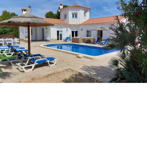 Villa voor 8 personen met zwembad