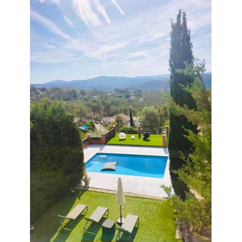 Villa Wanderlust Sitges Hills. Exclusive pool.
