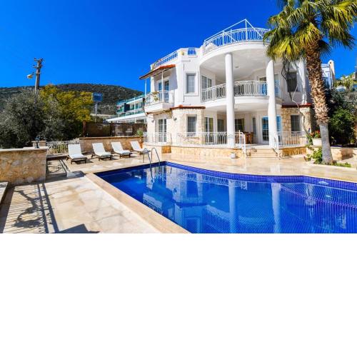 VILLA WHITE COCOON