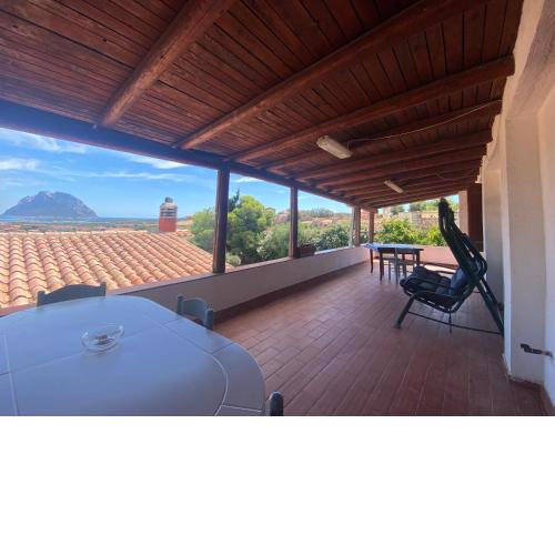 Villa With BEAUTIFUL Tavolara View - Free Parking - Pet Friendly