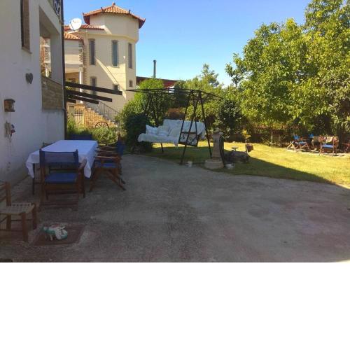 Villa with Garden