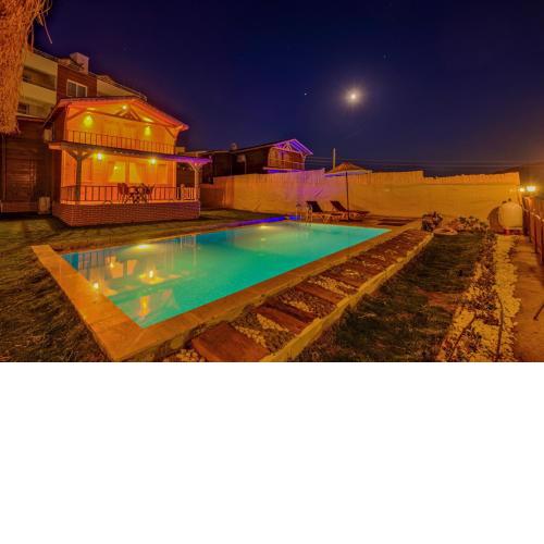 Villa with Private Pool and Jacuzzi for 4 People in Fethiye - AWZ 223