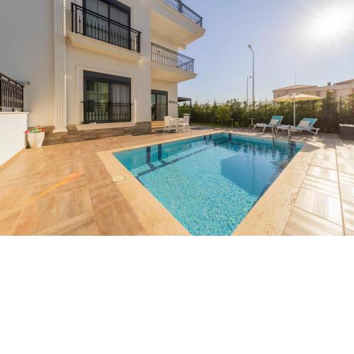 Villa with Private Pool in Belek