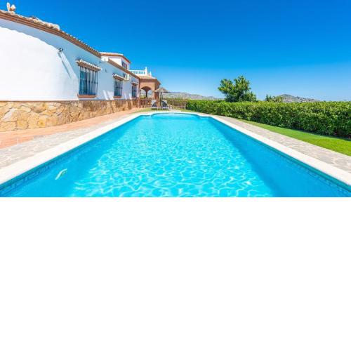 Villa Yasleni Arenas by Ruralidays