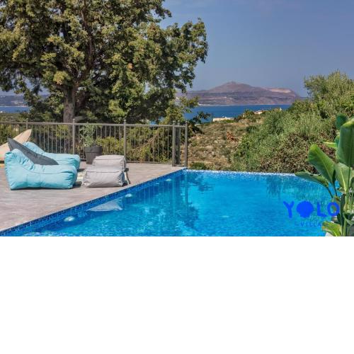 Villa YOLO