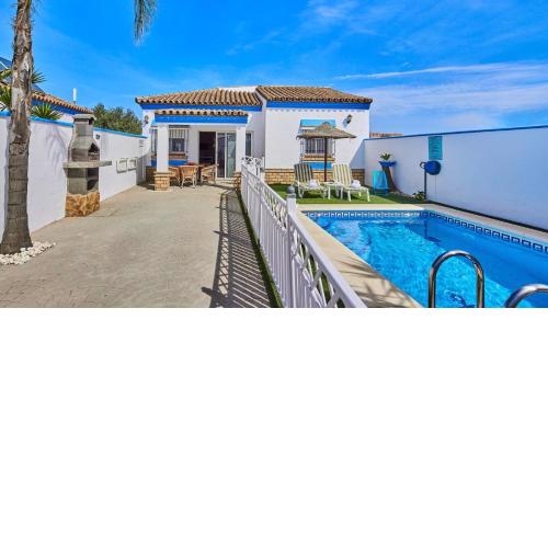 Villa Yuca Conil de la Frontera by Ruralidays