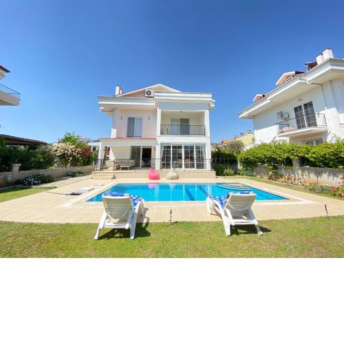 Villa Zara