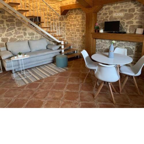 Villa Zaton