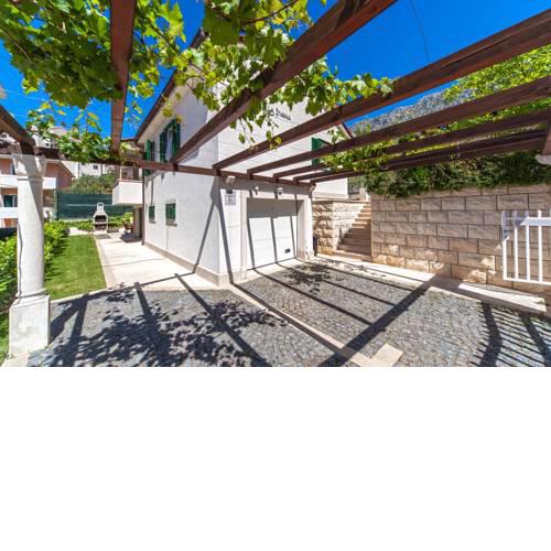 Villa Zivana