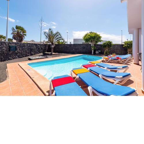 Villa Zoe by Villa Plus