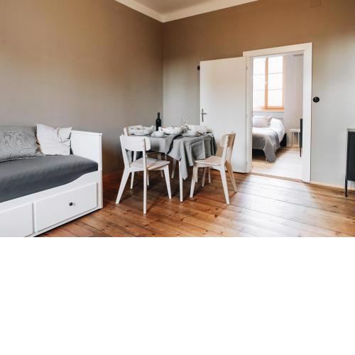 Villa100und10 Apartment Stone by Seebnb