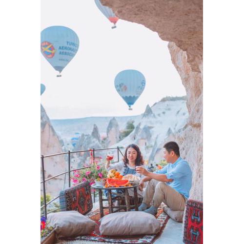 Village Cave House Hotel
