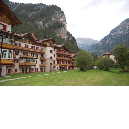 VILLAGGIO TURISTICO PLONER