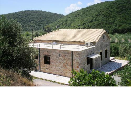 VillaLas - Traditional Stone House in Vathi of Mani