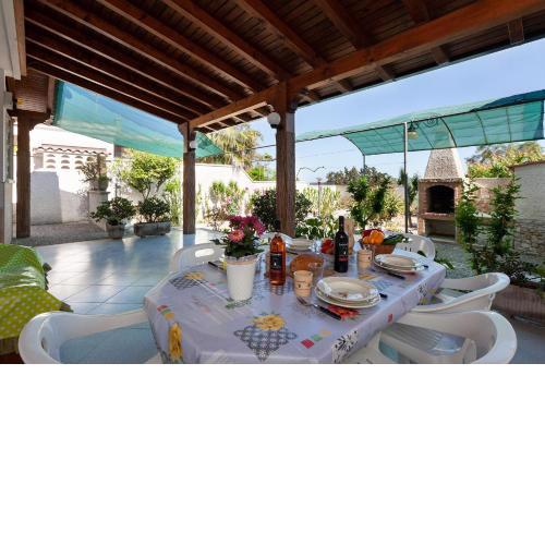 Villetta con giardino per rilassanti vacanze m197