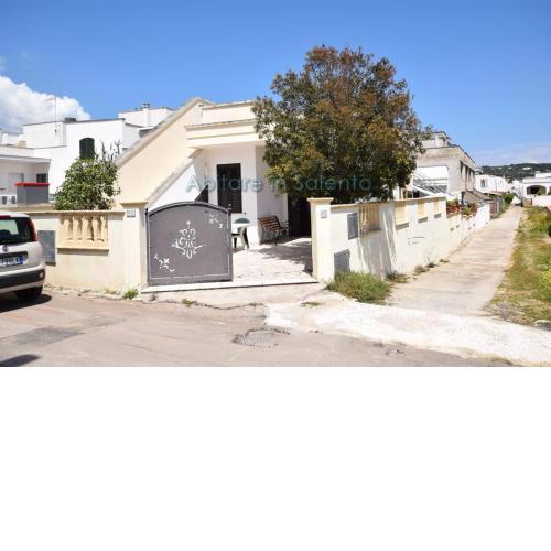 Villetta con terrazzo antistante