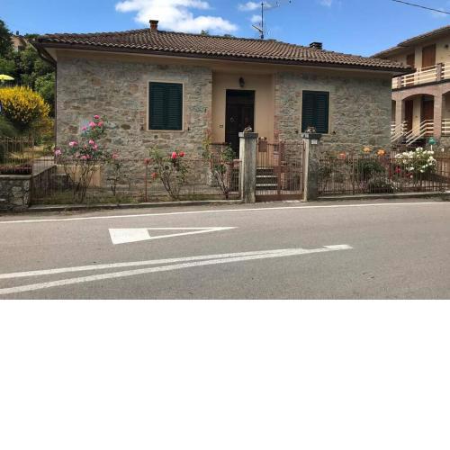 Villetta indipendente con giardino