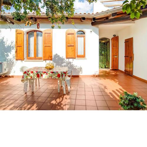 Villetta Sindarin Elemar with Garden