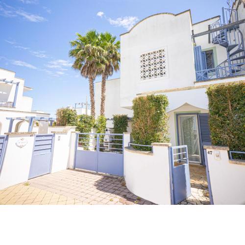 Villino Acqua Marina Vacation Home