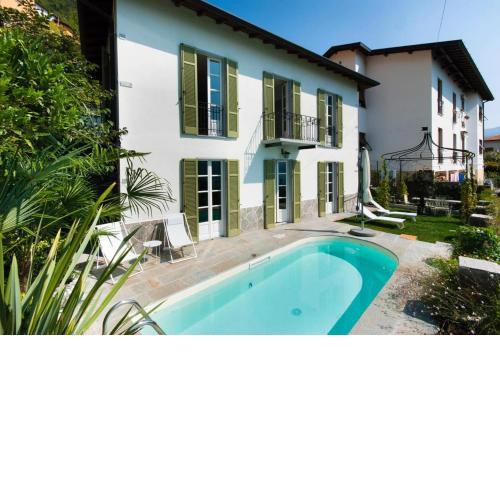Villino Genia Moltrasio Lake Como Pool & Lake View