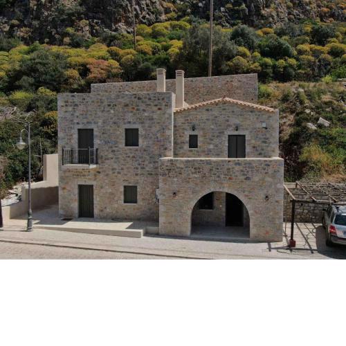 Vina's Stone House