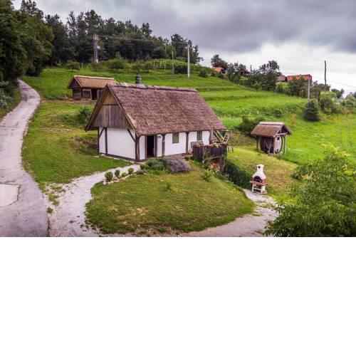 Vineyard Cottage Skatlar 2