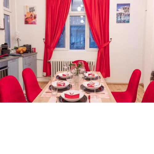Vintage bohemian Paradise with Xbox Series X for BIG groups