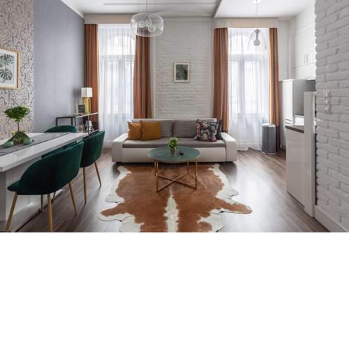 Vintage Downtown Home by Izabell