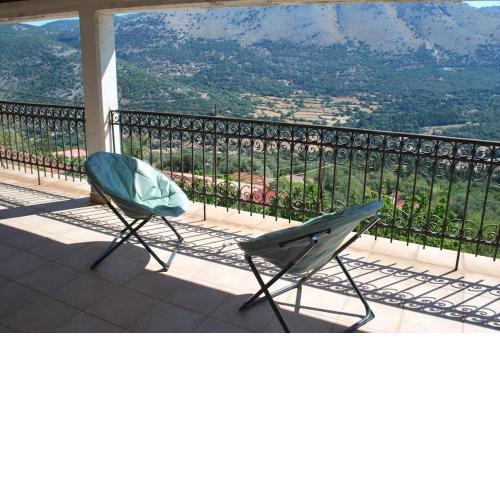 Vintage relaxing Villa with garden & amazing view!