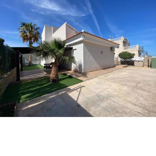 Violeta Beach Home