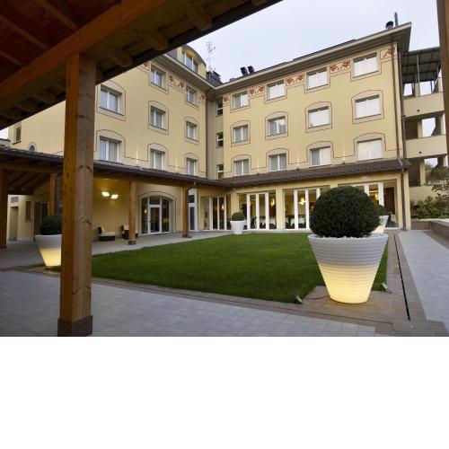 Virginia Palace Hotel
