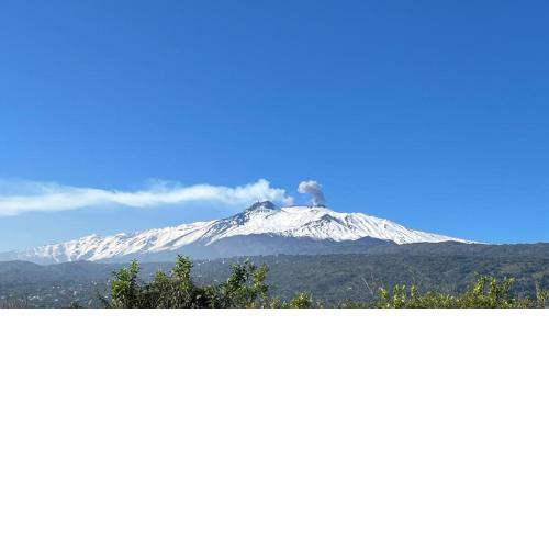Vista Etna House