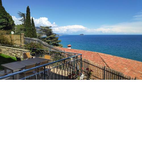 Vista Mare & AC - Smeraldo Apartment