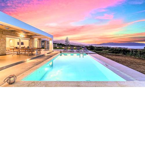 Vista Mare Villas Heated Pool