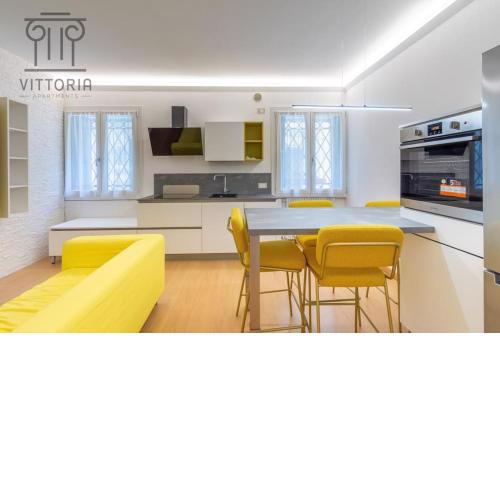 Vittoria Apartments: S. Michele