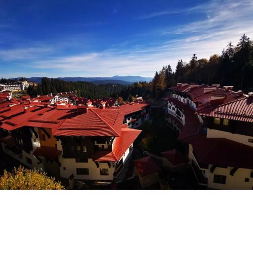Viva 4 Apartment ski to the door complex Grand Monastery Pamporovo