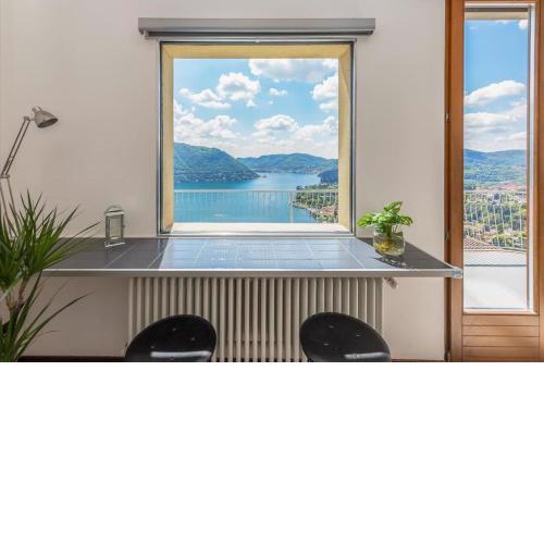 Vivi Il Lago - Lake View
