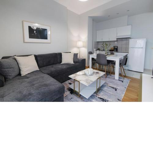 Vivian's cozy apartment