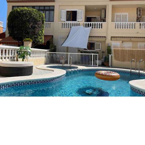 Vivienda a pie de playa con piscina privada