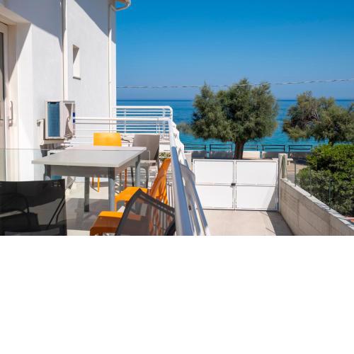 VJMAN House Sea Beach - SiciliaVacanza