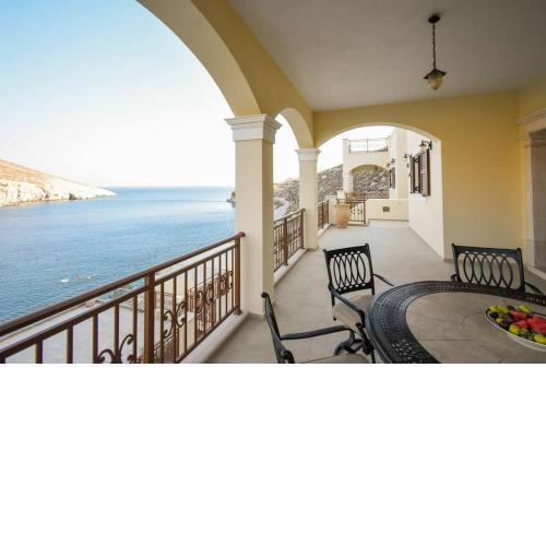 Vlihadia Bay Luxury Villa