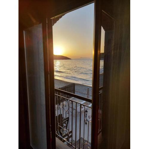 Volakas Beachfront Suites