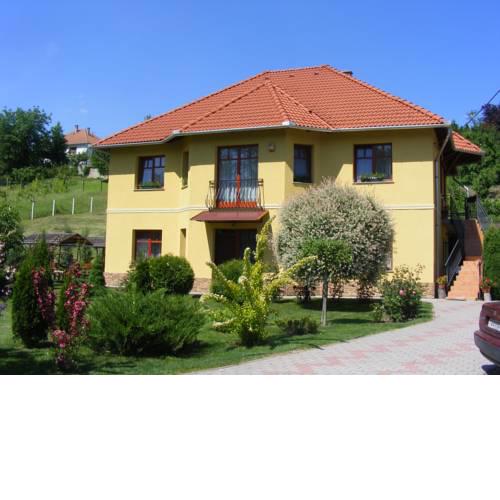 Völgy Apartman