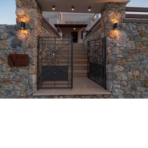 Vothinoi Luxury Home
