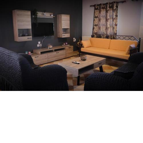 Vretti's apartment