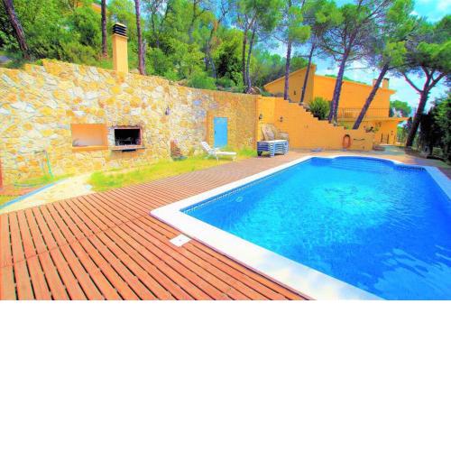 V&V Lloret-VILLA OCELLS, gran casa 12 personas Piscina privada y gran barbacoa, 4km playa!