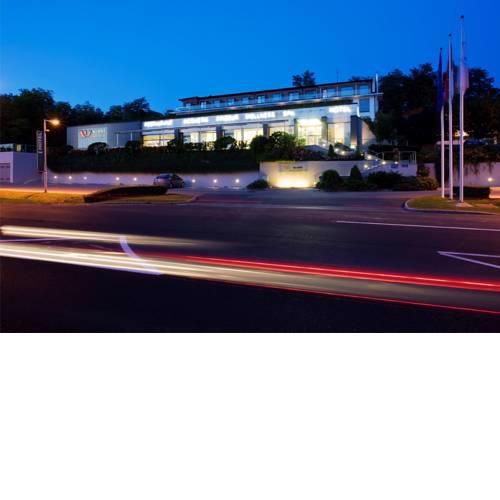 Wabi Hotel - Beauty & Dental Center