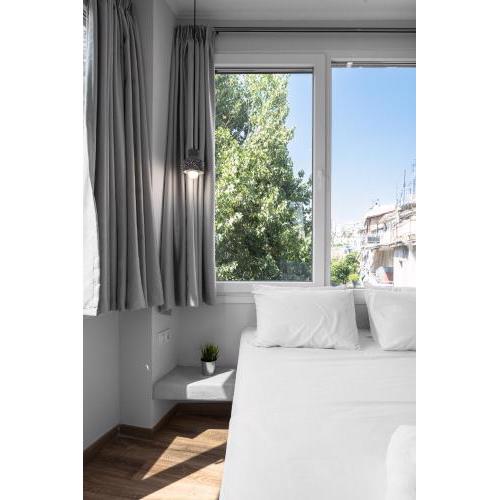 WallStreet Apartments, The Luxury Suites